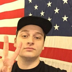 Meet your Posher, Thomas